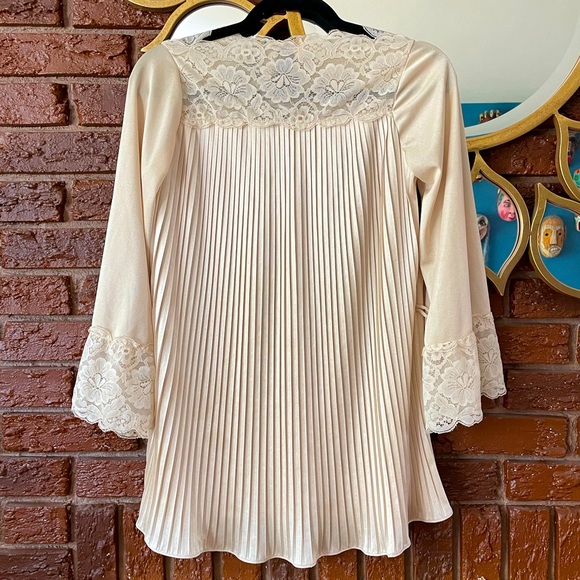 Vintage blouse - Picture 3 of 5